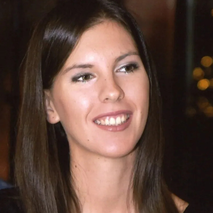Headshot Photo of Nina Čaprić